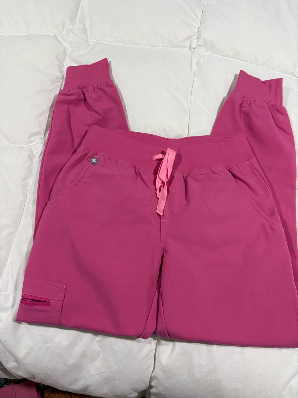 Figs XXS/P Women's Hot Pink Jogger Scrub Pants